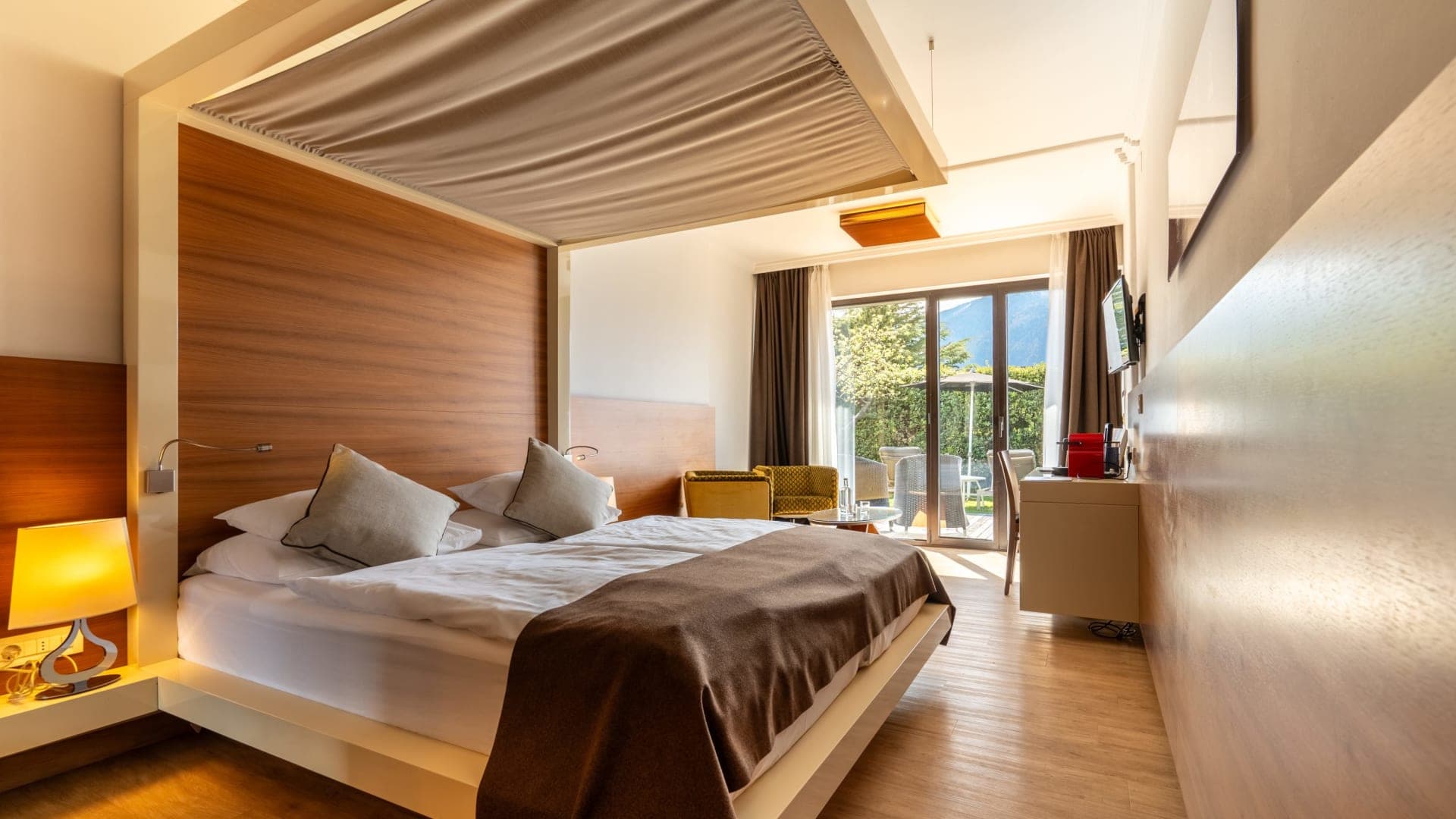 Double Room Green Garden